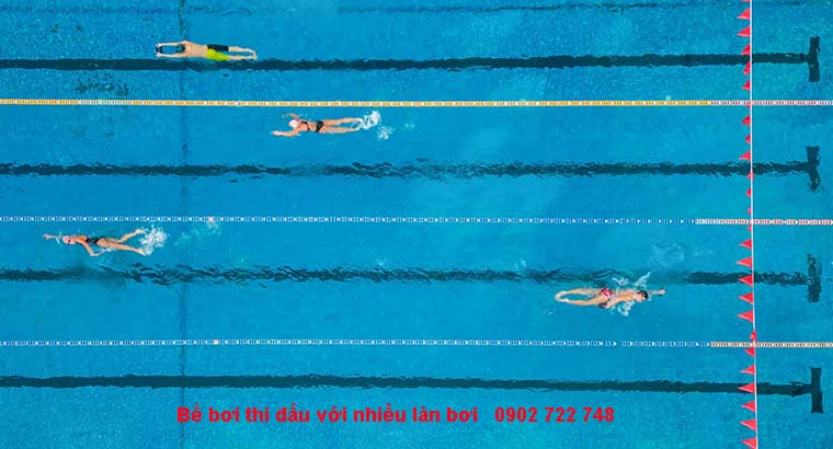 Bể bơi thi đấu với nhiều làn bơi