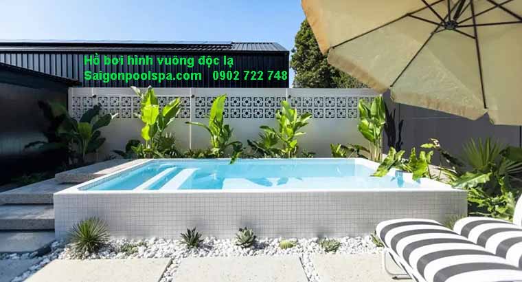 Hồ bơi hình vuông độc lạ