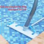 Bàn hút 4 bánh kết nối đa năng với phụ kiện khác của hồ bơi
