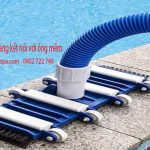 Bàn hút đáy bể bơi 8 bánh xe